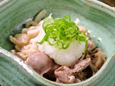 料理メニュー写真&nbsp;皮とずり皮の湯引きポン酢