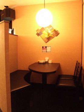 すすきのハイボール酒場 菱箸 びしばし 南4条店の雰囲気1