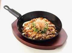 料理メニュー写真&nbsp;そばめし　ネギマヨネーズ