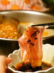 豚○商店 とんまるしょうてん 新宿の写真