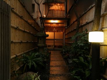 つきじ 高野の雰囲気1