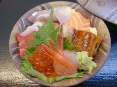 料理メニュー写真&nbsp;ミニ海鮮ちらし丼（上）