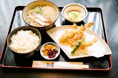 料理メニュー写真 天ぷらきしめん定食