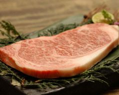 料理メニュー写真&nbsp;霜降りサーロインステーキ