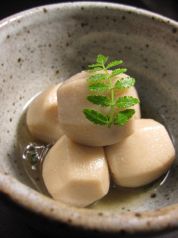 料理メニュー写真&nbsp;小芋の柚子風味　　他