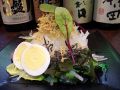 料理メニュー写真&nbsp;かりかりジャコとたまねぎサラダ