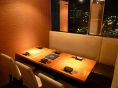 人気の窓際夜景個室