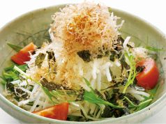 料理メニュー写真&nbsp;シャキシャキ水菜と大根のサラダ