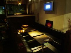 バーツー BAR2 カフェ ダイニングの写真