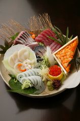 料理メニュー写真 磯べゑ鮮魚盛り/萬祝海鮮特盛り