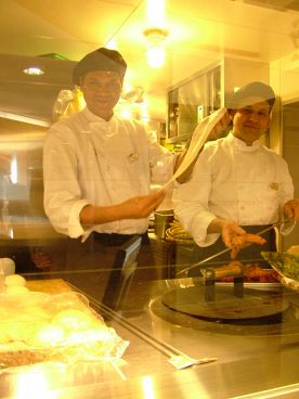 コバラヘッタ インドカリーダイニング ヨドバシ横浜店の雰囲気1