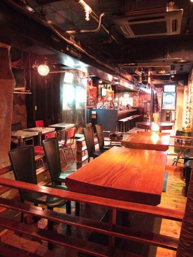 トゥクトゥク Asian style Bar tuktukの雰囲気1