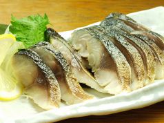 料理メニュー写真 八戸産〆サバ炙り
