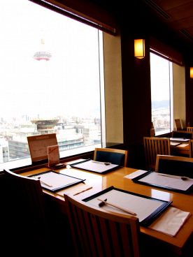 松山閣 松山 伊勢丹店の雰囲気1