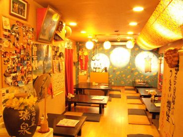 南国沖縄料理 島唄 居酒屋 海人 府中店の雰囲気1