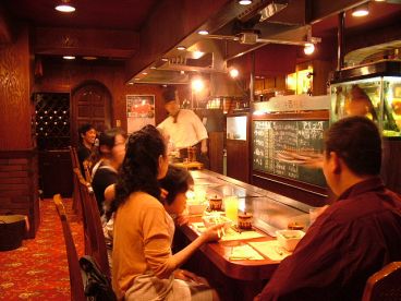 ステーキ西村家 コウベ ビーフ ショップ KOBE BEEF SHOPの雰囲気1