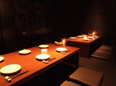 博多炙りBAR DRAGER ドラガー 龍虎 天神の雰囲気3