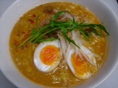 料理メニュー写真 ピリ辛担々麺