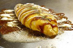 料理メニュー写真&nbsp;半熟玉子のソースオムそば飯
