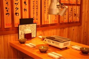 博多 黒田商店 赤坂見附店の雰囲気1