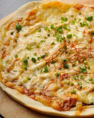 料理メニュー写真 名古屋ピザ
