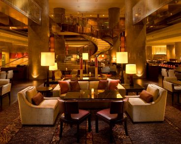 ロビーラウンジ マーブルラウンジ ヒルトン東京 Hilton Tokyoの雰囲気1