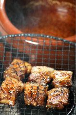 料理メニュー写真&nbsp;博多とろ豚　秘伝の釜ダレ焼き