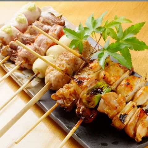 【大人の贅沢時間】御徒町で美味しい焼き鳥を堪能しながら、充実した焼酎を楽しむ