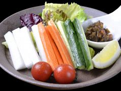 料理メニュー写真&nbsp;南蛮味噌と新鮮野菜