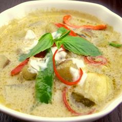 料理メニュー写真 タイのグリーンカレー