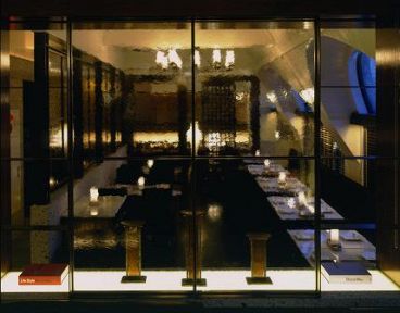 Dining + Bar yellow. g イエロー ジーの雰囲気メイン