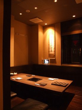 旬感 炭 炙り 高井の雰囲気1