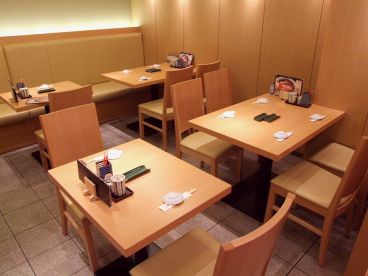 築地玉寿司 錦糸町テルミナ店の雰囲気1