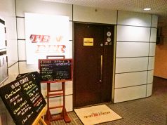 酒 BAR TENDER バーテンダーの写真