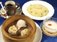 小龍包と半チャーハン♪