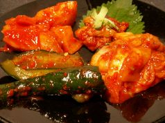 料理メニュー写真 キムチの盛合せ