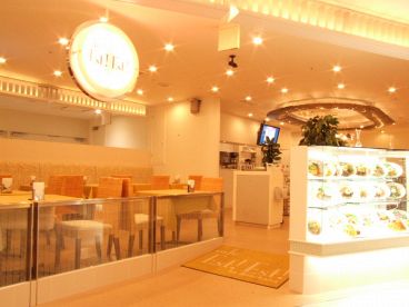 カフェ エスト エストEst! Est! 小田急ミロード店の雰囲気1