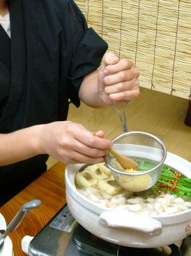 京風もつ鍋 福屋 中央店の雰囲気メイン