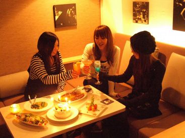 C・C シーシー ダイニングバーの雰囲気1