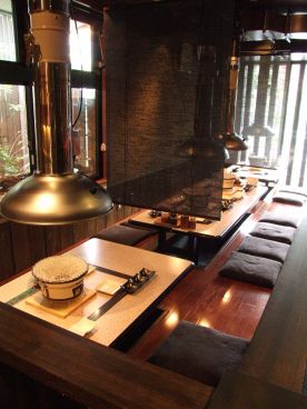 ホルモン酒場 炭家の雰囲気1