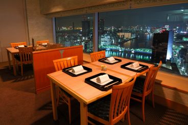 日本料理 明石 東京新阪急ホテル築地の雰囲気1