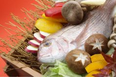 料理メニュー写真 産直鮮魚の丸ごと蒸篭蒸し