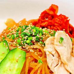 料理メニュー写真 盛岡ビビン麺