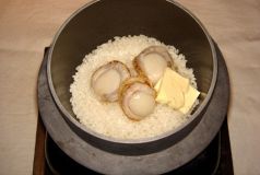 料理メニュー写真&nbsp;ホタテバター釜飯