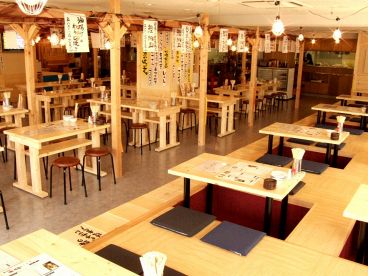 魚八&串八珍水道橋店の雰囲気1