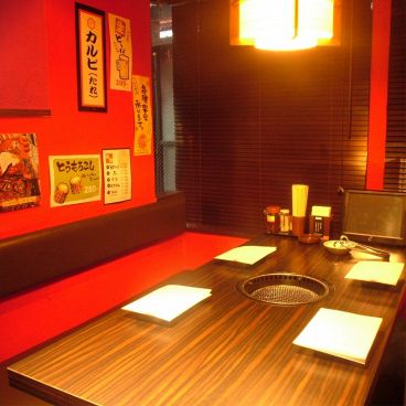 大阪カルビ 神田店の雰囲気1