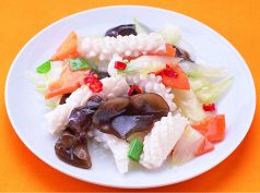 料理メニュー写真 イカとセロリのさっぱり炒め