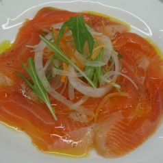 料理メニュー写真 サーモンのマリネ