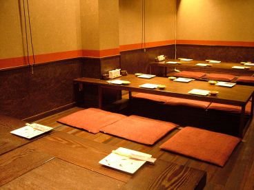 凛 居酒屋の雰囲気1