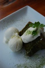 料理メニュー写真&nbsp;抹茶シフォンケーキ